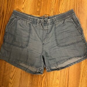 Old Navy Women's Charcoal Cargo Shorts